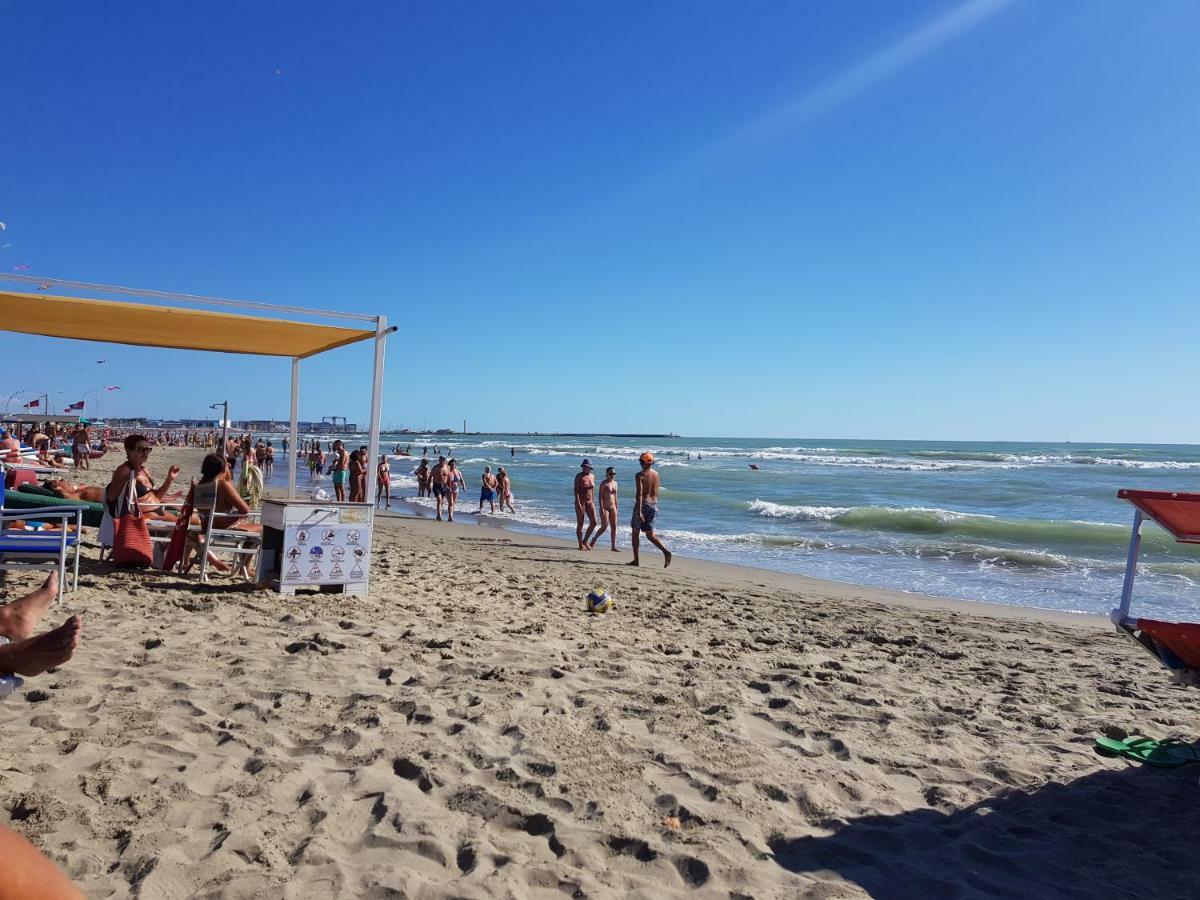 Rodeo Drive Viareggio Exterior foto